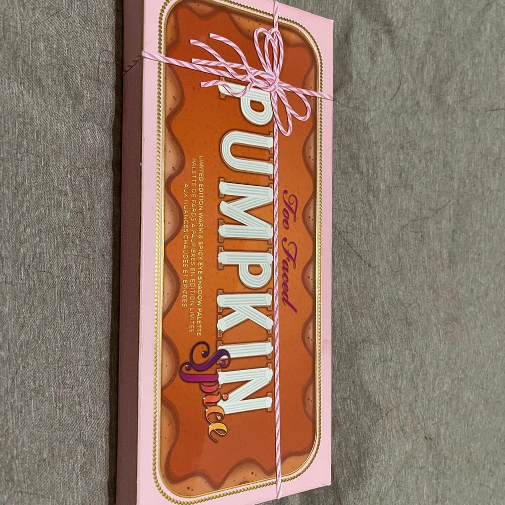 NEW!! Too Faced pumpkin spice eyeshadow palette